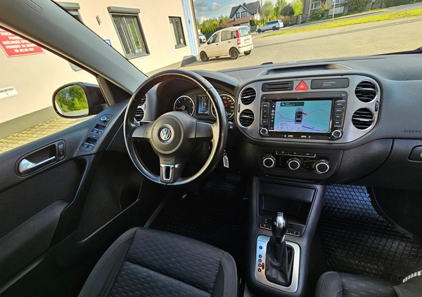 Volkswagen Tiguan cena 39990 przebieg: 198000, rok produkcji 2010 z Ozorków małe 301